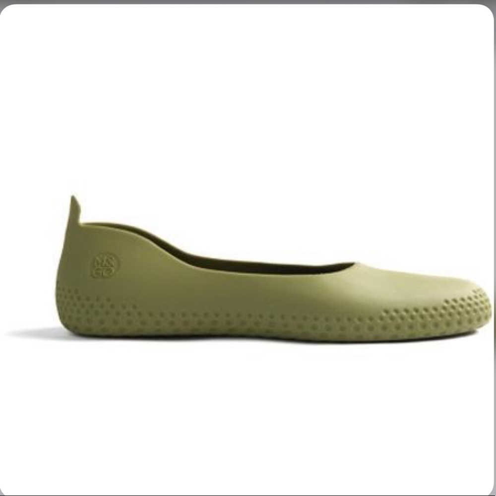Mouillere Overshoe